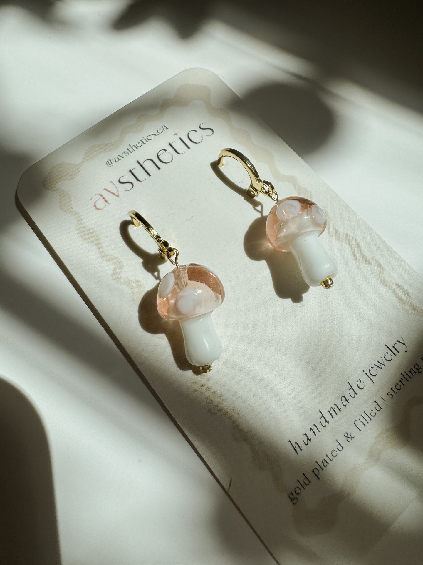 Glass Mushroom Huggies - Pink